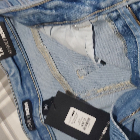 Denim - Picture 3 of 3